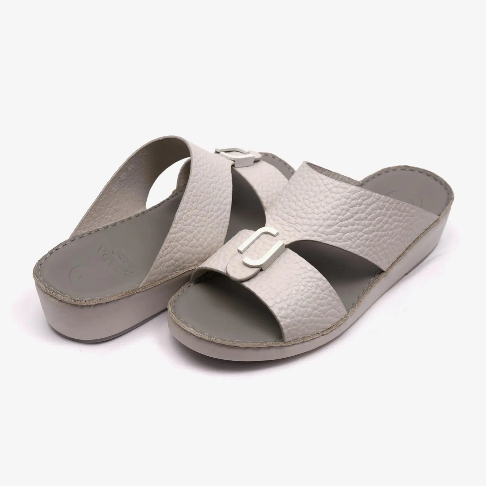 FARADA UNLINED HAMMERED ARABIC SANDALS DAVINCI AVORIA
