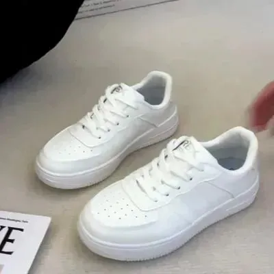 Lace-Up Round Toe Platform Sneakers