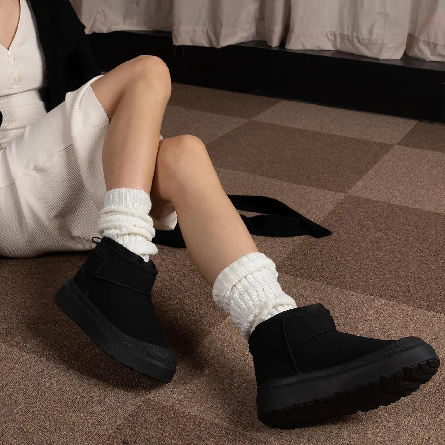 Samilor Platform Mini Boot for Women Short Ankle Boot Suede Upper Winter Boots Warm Fur Fleece Lined Snow Platform Boot for Outdoor