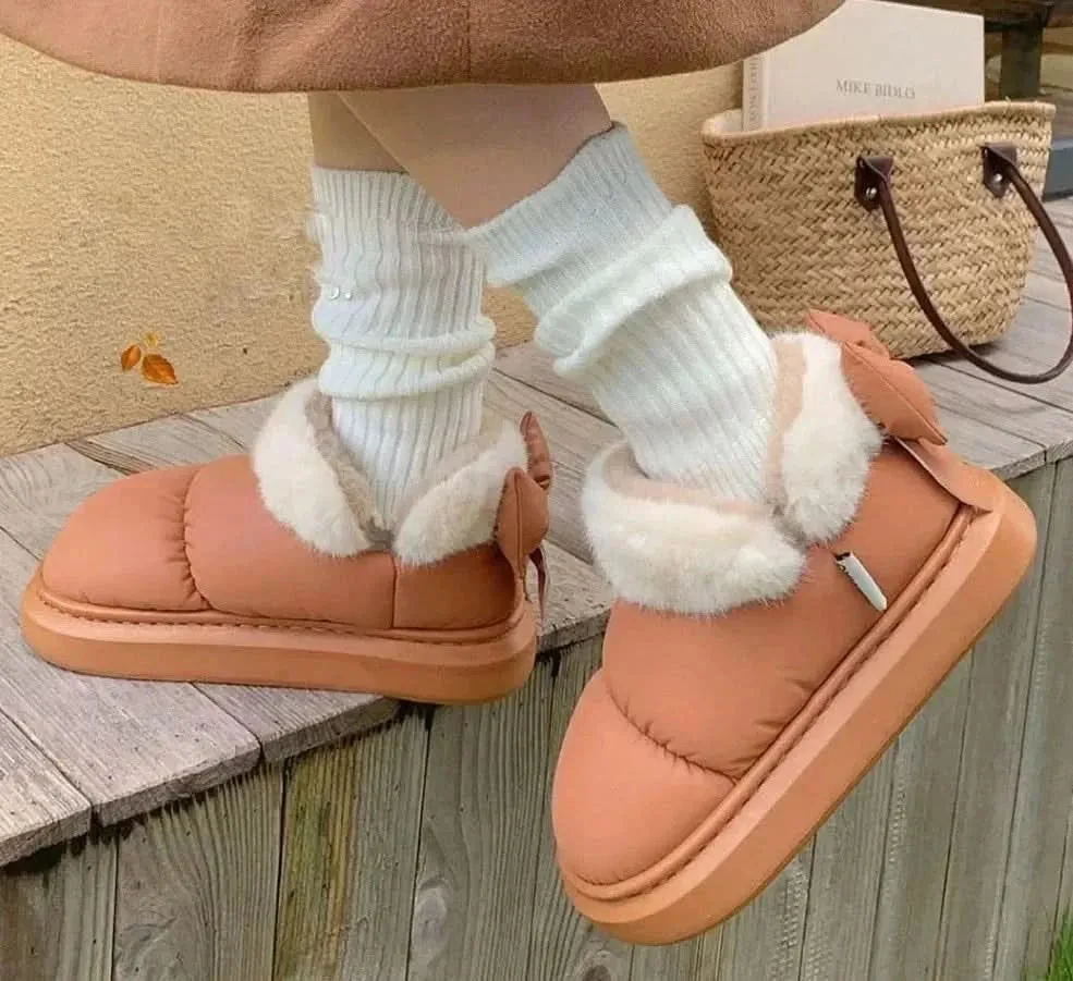 Short Winter Boots for Women: Cozy Bow Boots