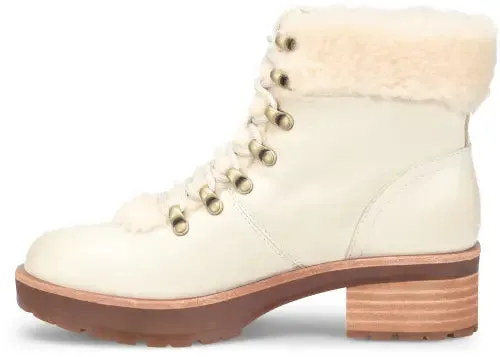 Stay Warm in Style with the Women's Kork-Ease Winslet