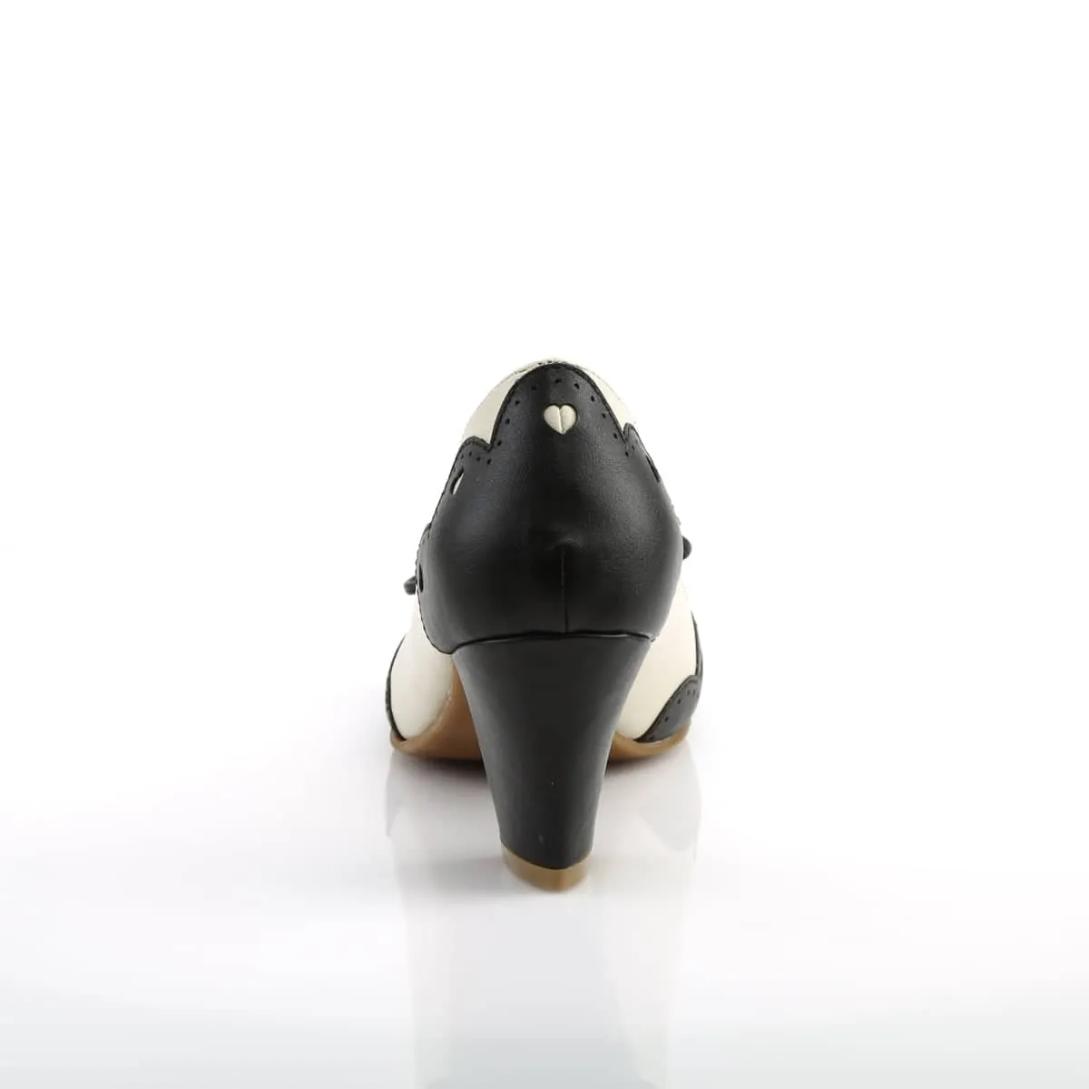 WIGGLE-17 Black & White Pumps Heel